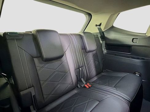 New 2026 Volkswagen Atlas SE FWD image 27