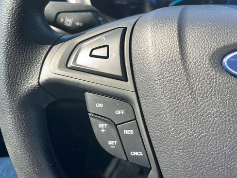 Used 2024 Ford Edge SE w/ Black Appearance Package AWD/4WD image 10
