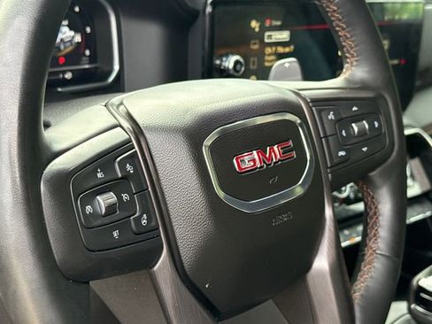 Used 2023 GMC Sierra 1500 AT4 w/ Technology Package AWD/4WD image 29