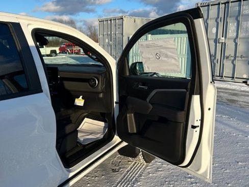 New 2026 Chevrolet Colorado Z71 image 42