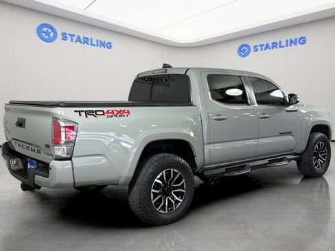 Used 2023 Toyota Tacoma TRD Sport w/ Advanced Technology Package AWD/4WD image 9