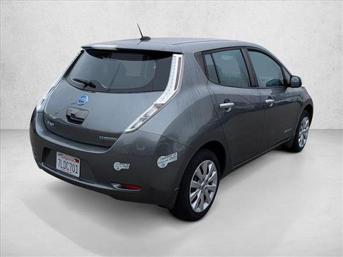 Used 2015 Nissan Leaf S w/ Charge Package image 5