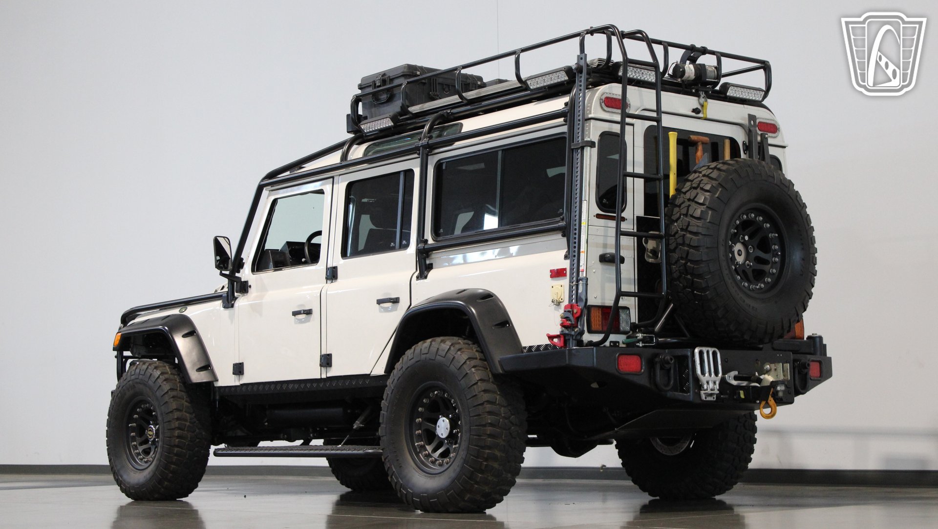Used 1993 Land Rover Defender 110 AWD/4WD image 38