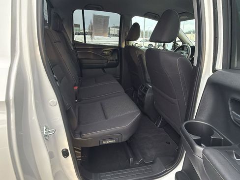 Used 2023 Honda Ridgeline Sport image 19