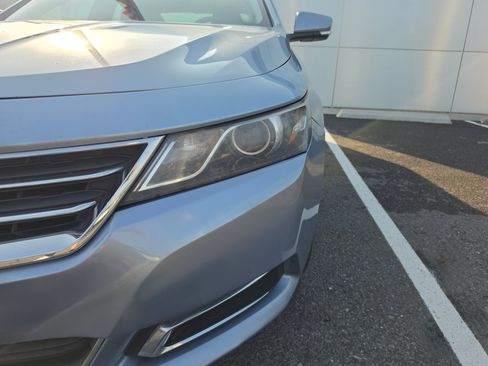 Used 2015 Chevrolet Impala LT w/ Convenience Package FWD image 9