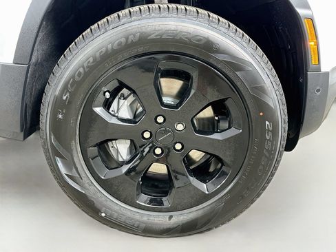Used 2026 Land Rover Defender 110 S AWD/4WD image 10