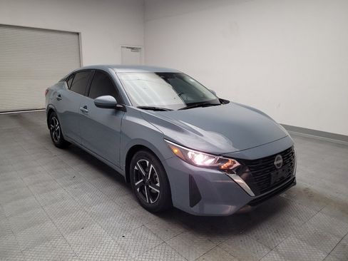 Used 2024 Nissan Sentra SV FWD image 13