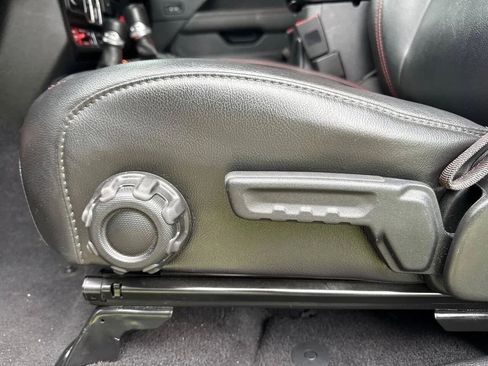 Used 2021 Jeep Wrangler Unlimited Rubicon AWD/4WD image 14