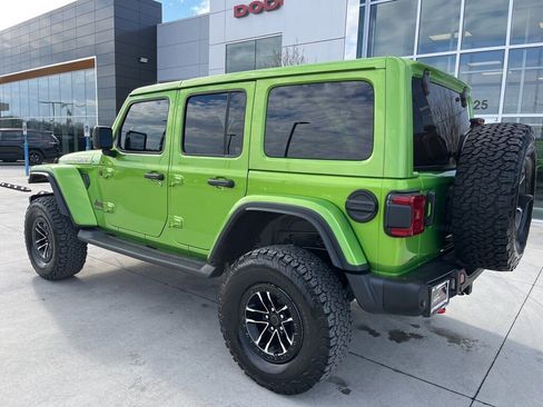 Used 2025 Jeep Wrangler Unlimited Rubicon image 17