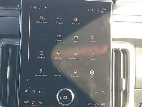 Used 2025 GMC Acadia Elevation image 27