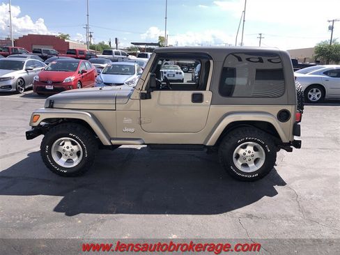 Used 2003 Jeep Wrangler Sahara AWD/4WD image 5