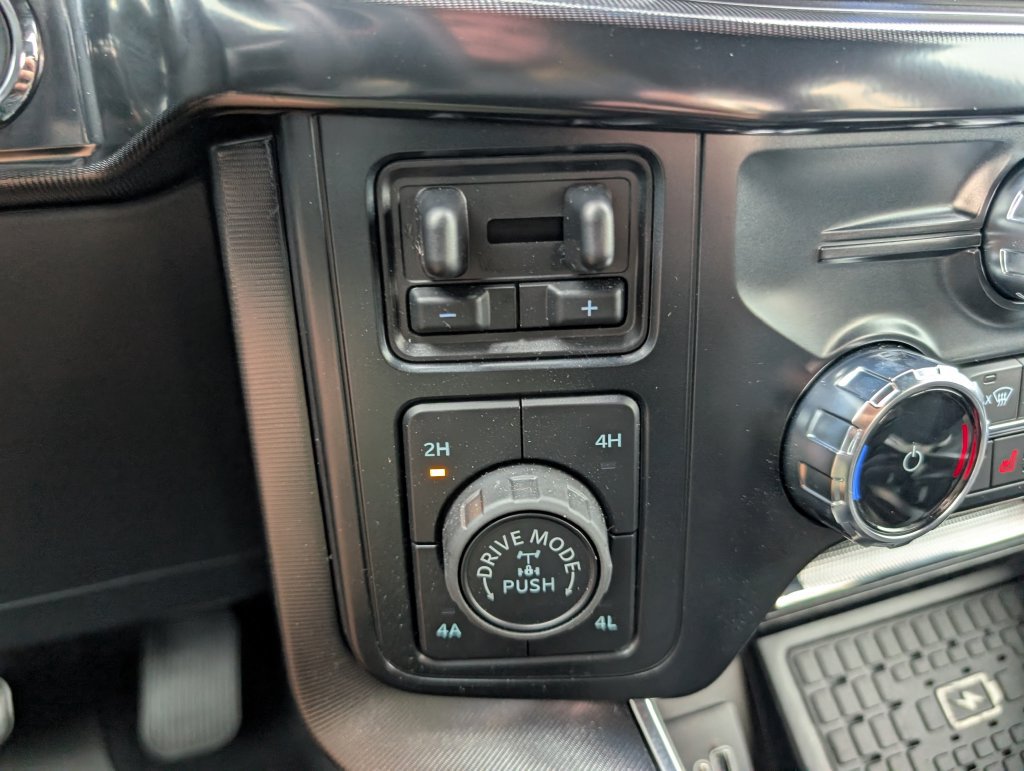 Certified 2026 Ford F150 Raptor w/ Equipment Group 803A Raptor R AWD/4WD image 19