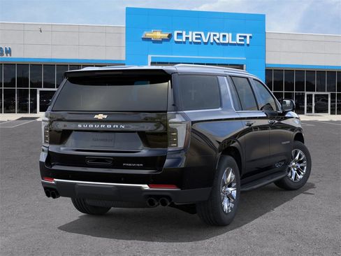 New 2026 Chevrolet Suburban Premier image 28