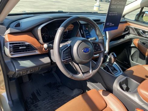 Used 2025 Subaru Outback Touring XT image 12