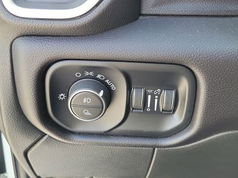 Used 2022 RAM 2500 Laramie image 30