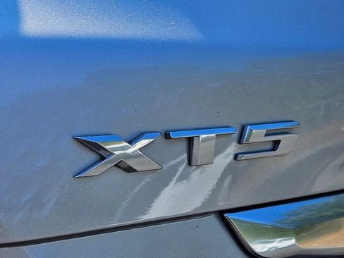 Used 2019 Cadillac XT5 Luxury FWD image 16