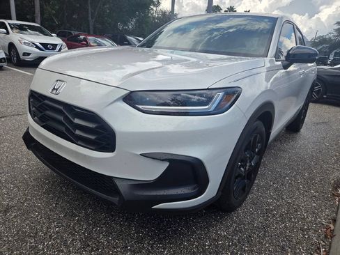Certified 2024 Honda HR-V Sport image 4