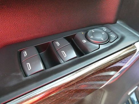 Certified 2019 Chevrolet Silverado 1500 RST image 24