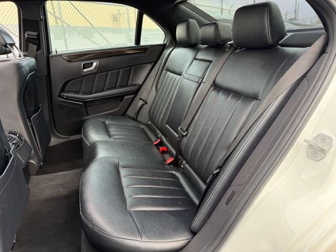 Used 2014 Mercedes-Benz E 350 4MATIC Sedan image 14
