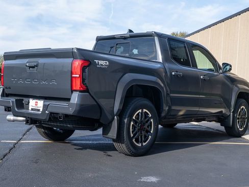 New 2025 Toyota Tacoma TRD Sport w/ TRD Sport Premium Package image 7