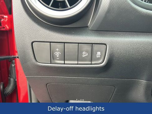 Used 2023 Hyundai Kona SEL AWD/4WD image 14