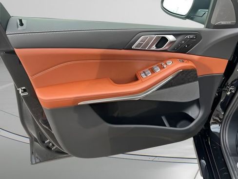 Used 2026 BMW X7 xDrive40i image 10