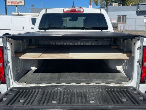 Used 2022 Chevrolet Colorado LT w/ Safety Package image 12