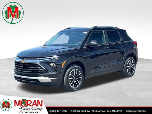 Certified 2024 Chevrolet TrailBlazer LT FWD image 1