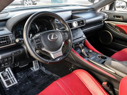 Used 2017 Lexus RC F w/ Premium Package image 2