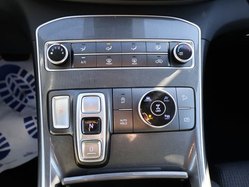 Used 2022 Hyundai Santa Fe SE image 28