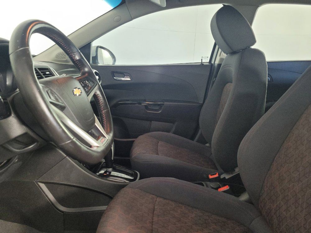 Used 2017 Chevrolet Sonic LT FWD image 17