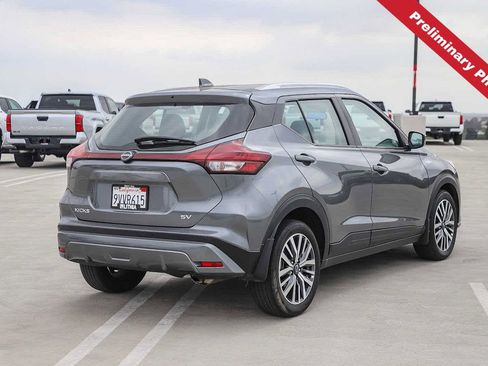 Used 2024 Nissan Kicks SV FWD image 4