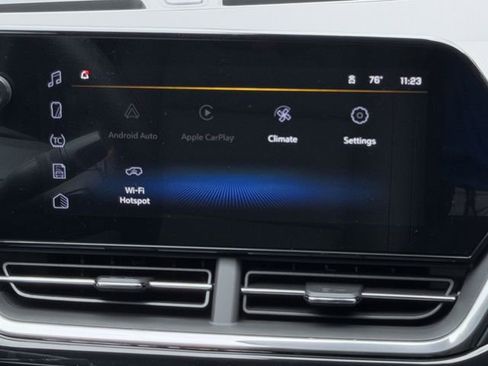 New 2026 Chevrolet Trax RS w/ Driver Confidence Package image 14