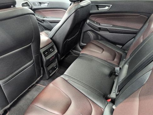 Used 2021 Ford Edge Titanium AWD/4WD image 21
