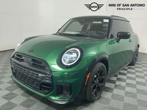 New 2026 MINI Cooper S image 1