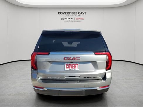 New 2026 GMC Yukon XL Elevation image 8