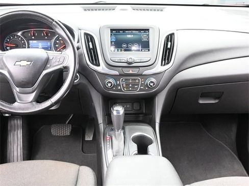 Used 2019 Chevrolet Equinox LT image 19