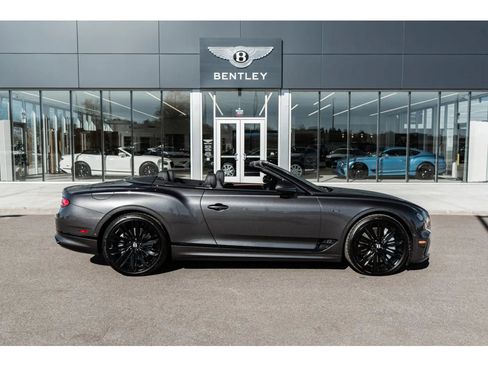 Used 2024 Bentley Continental GT Speed image 28