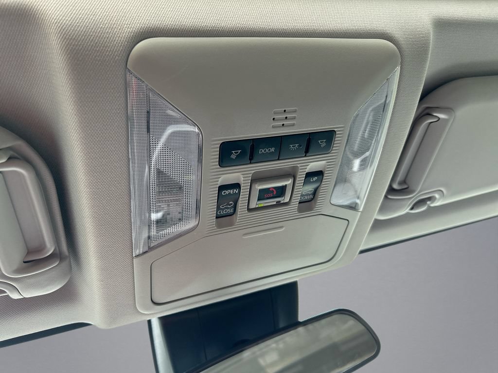 Used 2024 Toyota RAV4 XLE w/ Convenience Package FWD image 26