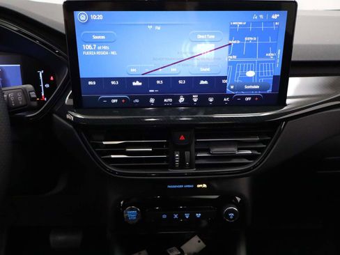 New 2025 Ford Escape ST-Line w/ Equipment Group 301A image 9