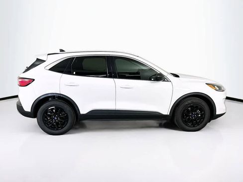 Certified 2022 Ford Escape SE w/ Cold Weather Package image 25