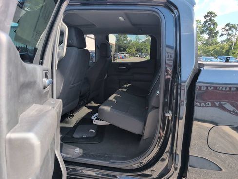 Used 2021 Chevrolet Silverado 1500 LT w/ Bed Protection Package RWD image 11