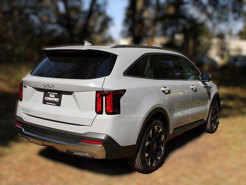 New 2026 Kia Sorento SX image 7