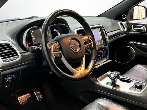 Used 2015 Jeep Grand Cherokee Overland w/ Advanced Technology Group image 17