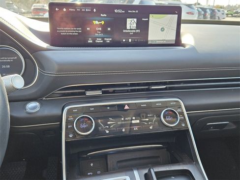 Used 2024 Genesis GV80 2.5T image 17