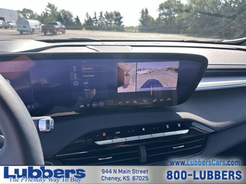 Used 2026 Buick Enclave Preferred FWD image 17