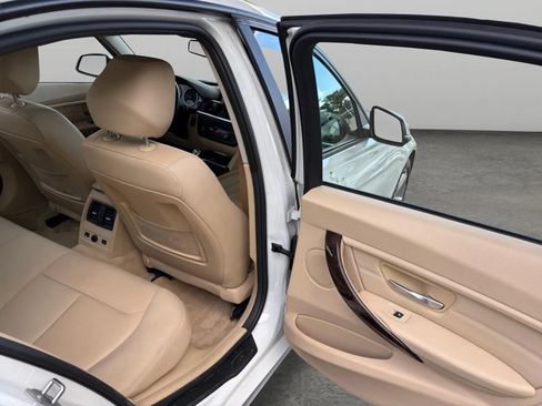 Used 2015 BMW 328i xDrive Sedan AWD/4WD image 17