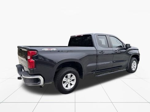Used 2023 Chevrolet Silverado 1500 LT w/ Protection Package image 9
