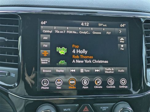 Used 2021 Jeep Grand Cherokee Laredo X image 21