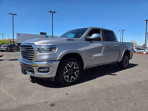 Used 2025 RAM 1500 Laramie image 2